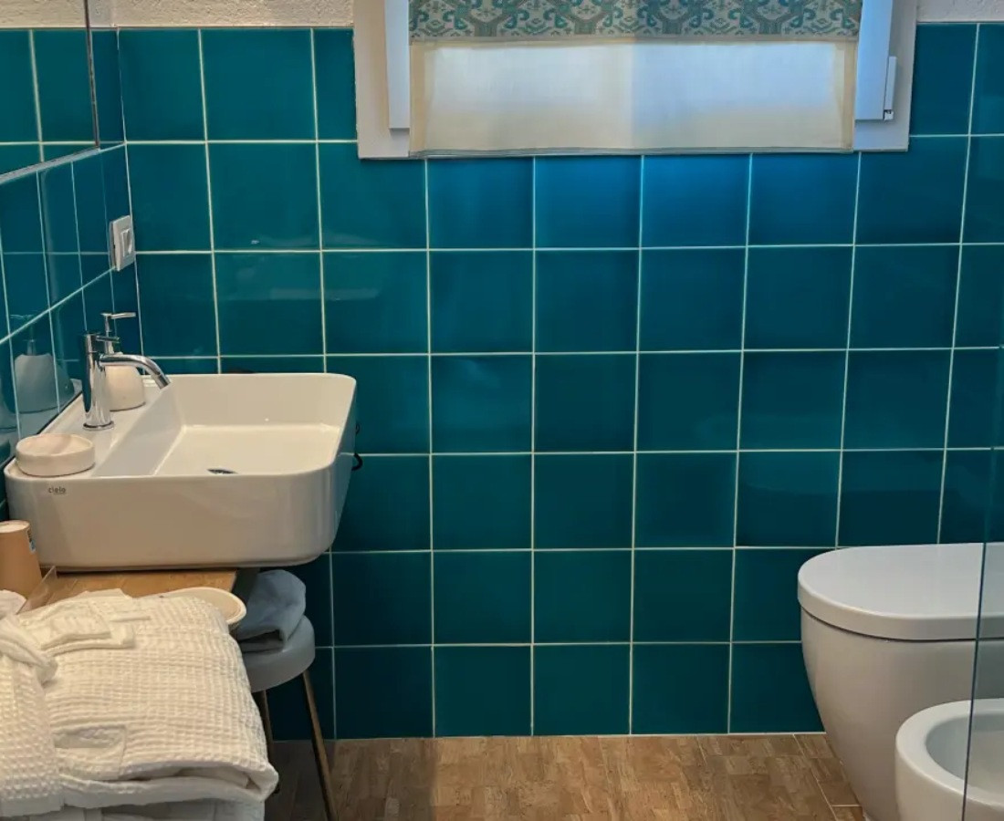 media.suitesuentru-8